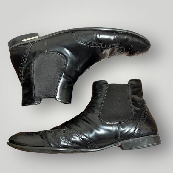 Prada Men's Black Leather Wingtip Chelsea Boots Metal Logo Heel Ankle 11 or 44 - Picture 5 of 6